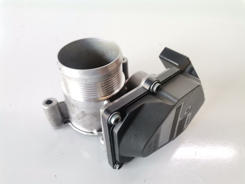 Recambio de caja mariposa para audi a4 berlina (8k2) caga referencia OEM IAM A2C83076000  