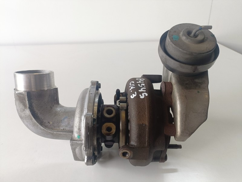Recambio de turbocompresor para toyota auris (e15) 1adftv referencia OEM IAM 172010R040  