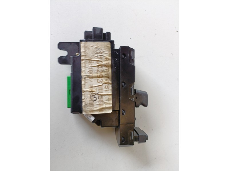 Recambio de mando elevalunas delantero izquierdo para volvo xc70 b5244t referencia OEM IAM 30739078  