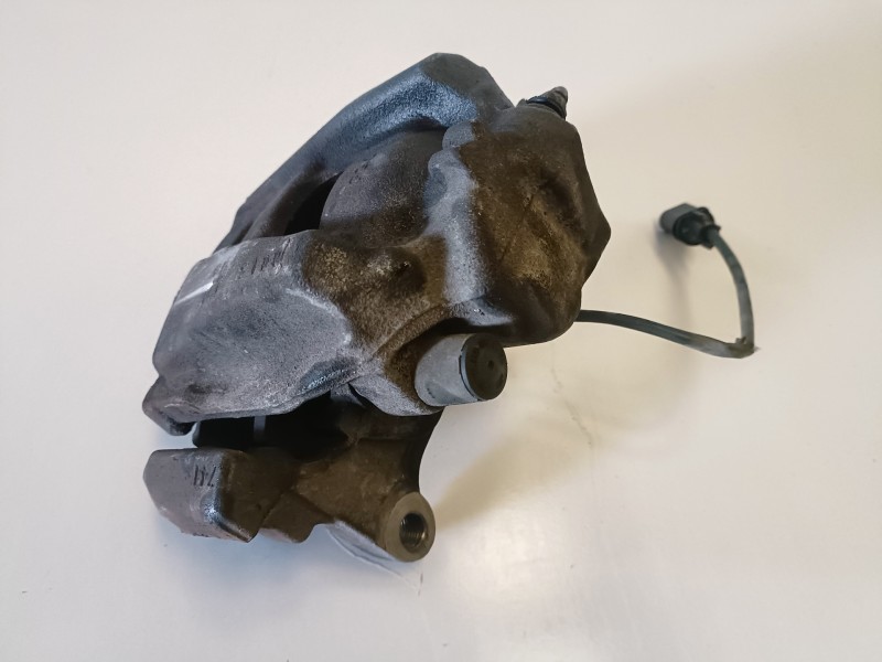 Recambio de pinza de freno delantera izquierda para audi a4 avant (8k5) caga referencia OEM IAM   