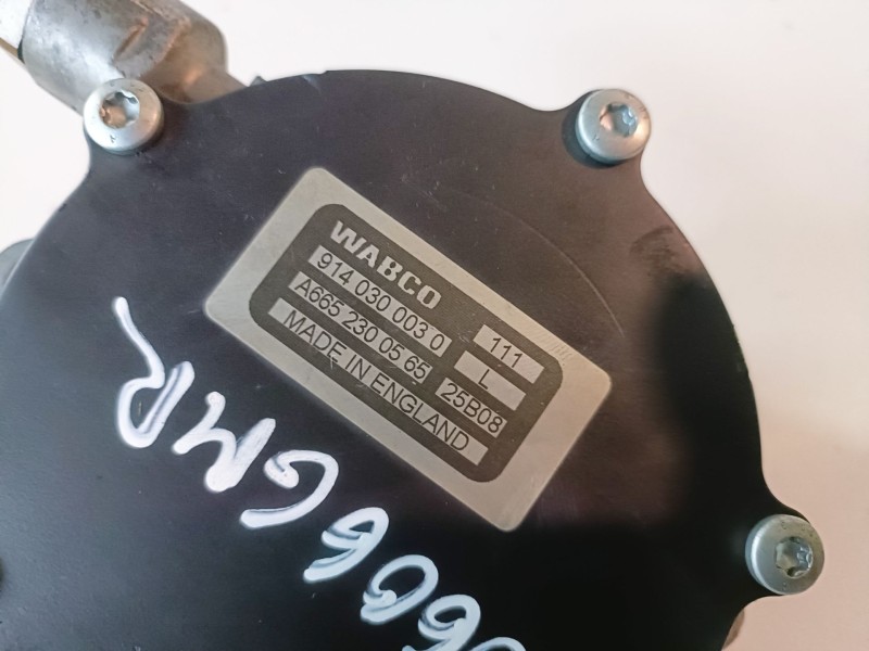 Recambio de depresor freno / bomba vacio para ssangyong kyron d20dt referencia OEM IAM A6652300565  