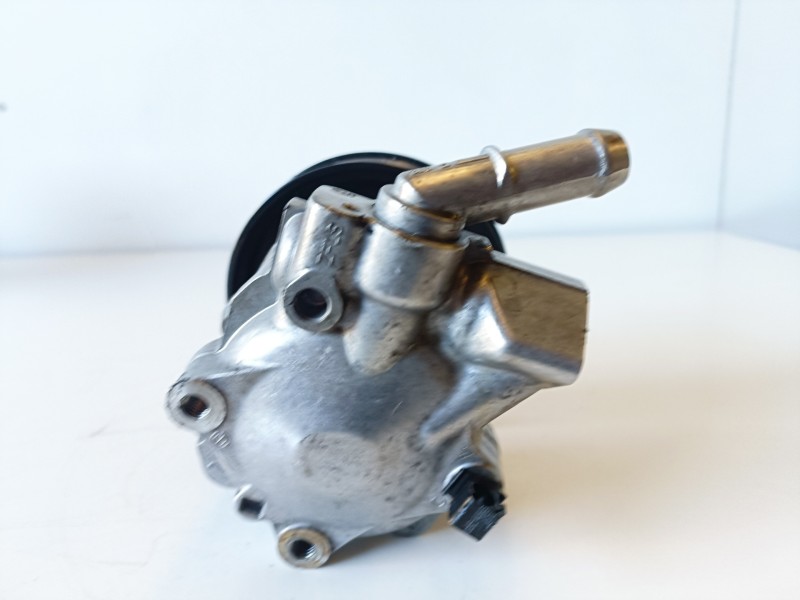 Recambio de bomba direccion para audi a4 berlina (8k2) caga referencia OEM IAM 8K0145156G  