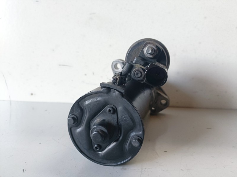 Recambio de motor arranque para audi q7 (4l) bug referencia OEM IAM 0001125521/05991102C  