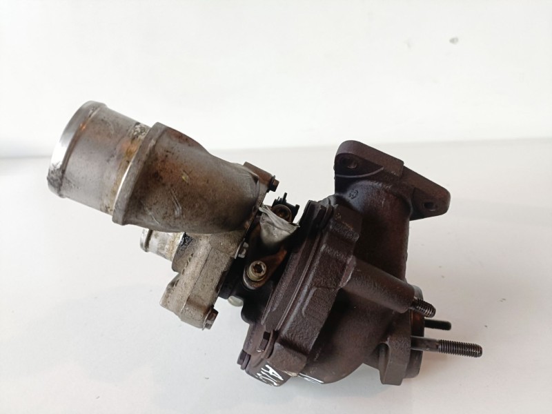 Recambio de turbocompresor para ssangyong kyron d20dt referencia OEM IAM A6640900880  