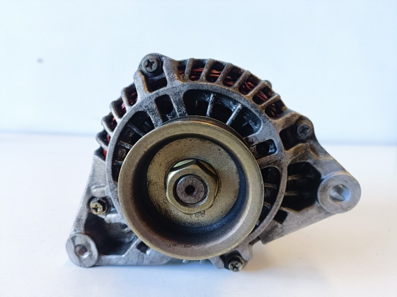 Recambio de alternador para nissan primera berlina (p11) sr20 referencia OEM IAM 231004M611  