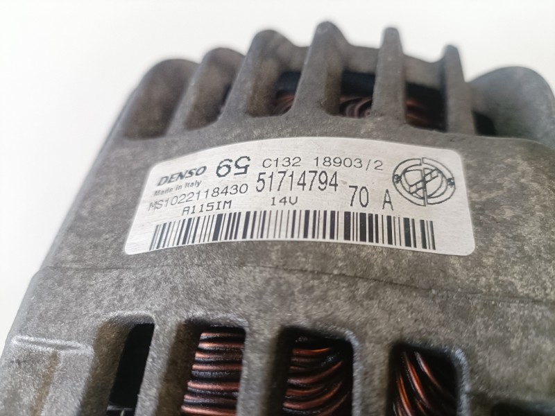 Recambio de alternador para fiat ii punto (188) berlina 843a1000 referencia OEM IAM 51714794  