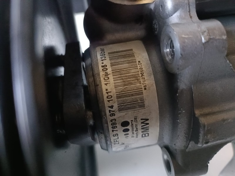 Recambio de bomba direccion para bmw serie 5 berlina (e60) 256d2 referencia OEM IAM 7693974101  