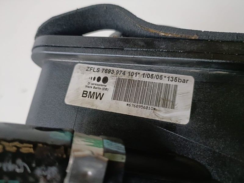 Recambio de bomba direccion para bmw serie 5 berlina (e60) 256d2 referencia OEM IAM 7693974101  