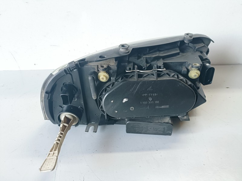 Recambio de faro izquierdo para seat alhambra (7v9) atm referencia OEM IAM 0301182211  