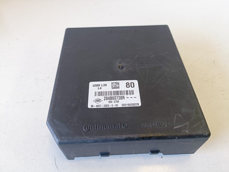 Recambio de caja reles / fusibles para renault latitude m9r824 referencia OEM IAM 284B60738R  