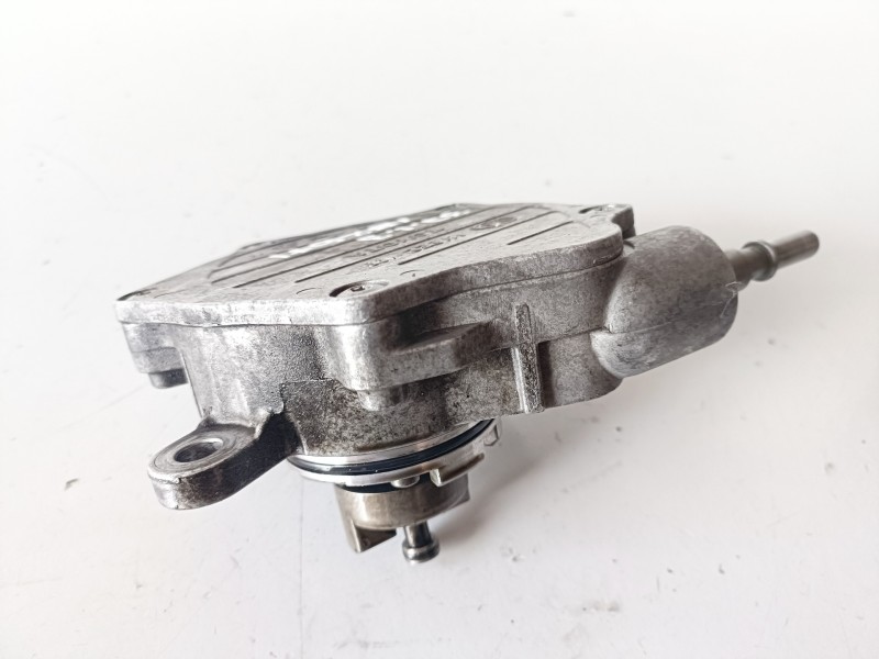 Recambio de depresor freno / bomba vacio para toyota avensis berlina (t25) 2adfhv referencia OEM IAM   
