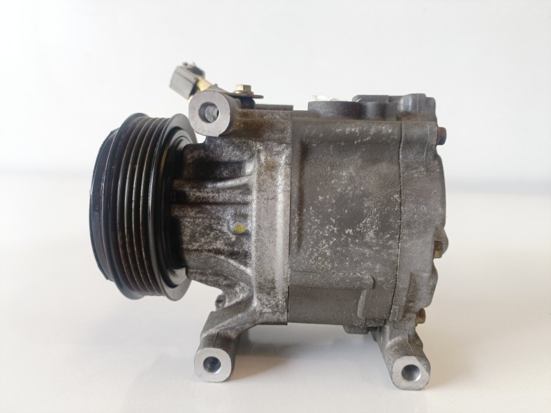 Recambio de compresor aire acondicionado para fiat ii punto (188) berlina 843a1000 referencia OEM IAM 46782669  