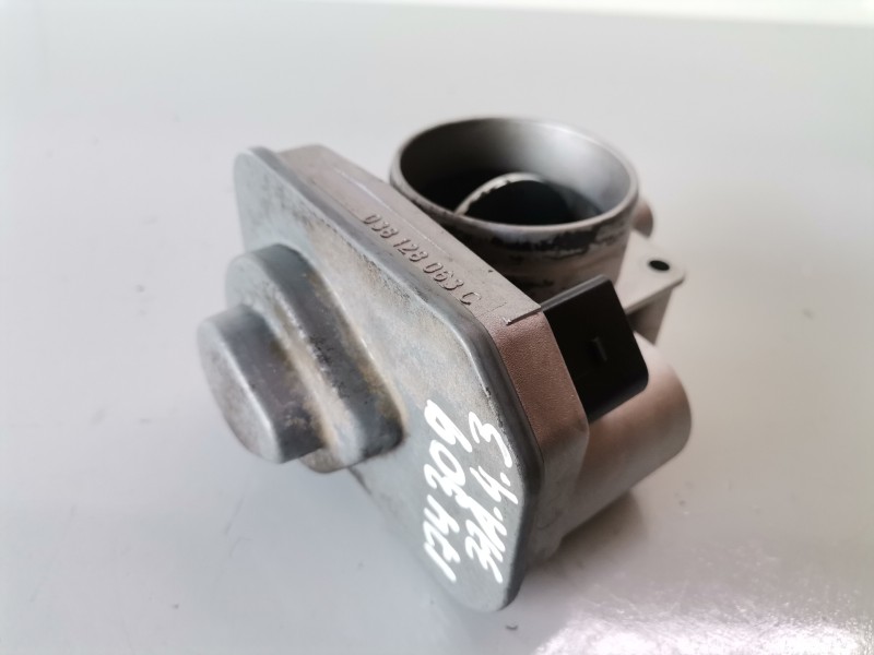 Recambio de caja mariposa para seat inca (6k9) ayq referencia OEM IAM 038128063C  