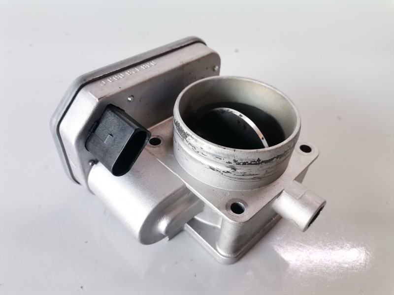 Recambio de caja mariposa para seat inca (6k9) ayq referencia OEM IAM 038128063C  