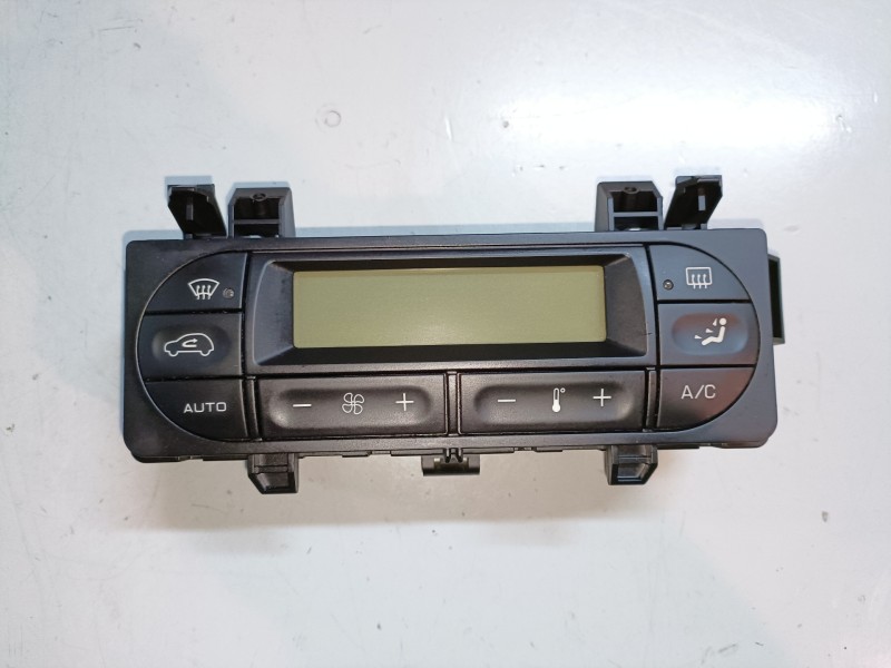 Recambio de mando climatizador para citroen c3 pluriel nfu referencia OEM IAM 96588239XT  