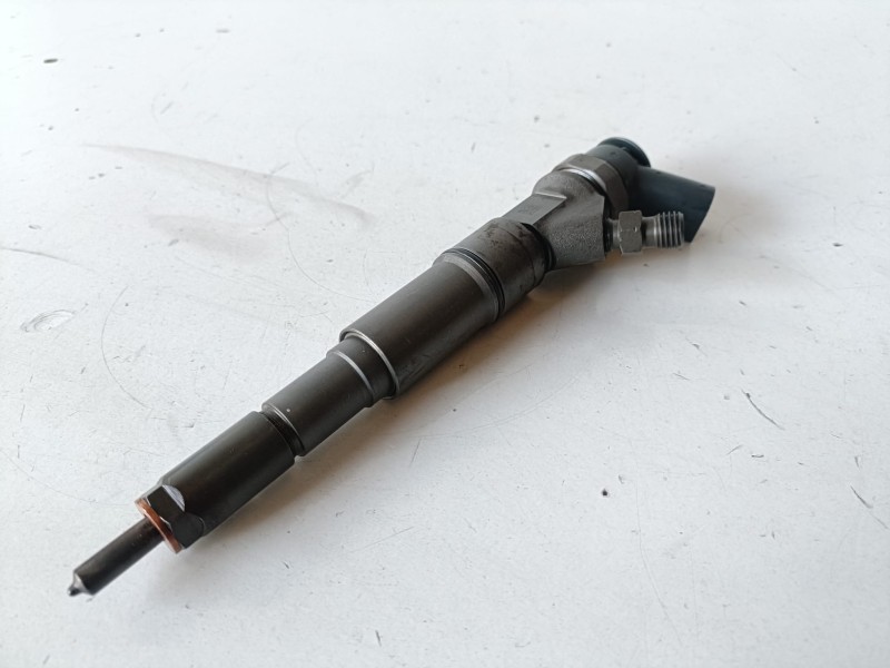 Recambio de inyector para bmw serie 5 berlina (e60) 256d2 referencia OEM IAM 0445110212  