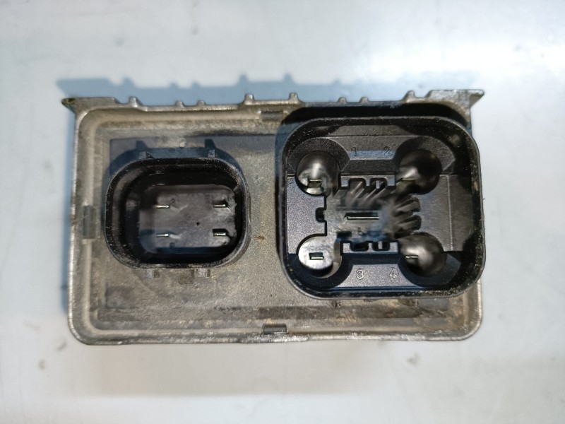 Recambio de caja precalentamiento para opel insignia berlina a20dth referencia OEM IAM 55574293  
