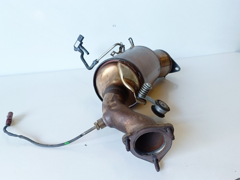 Recambio de catalizador para audi a4 berlina (8k2) cjcd referencia OEM IAM 8K0131765F  