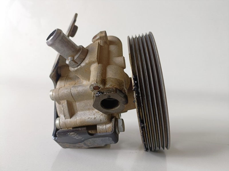 Recambio de bomba direccion para citroen berlingo 9ht referencia OEM IAM   