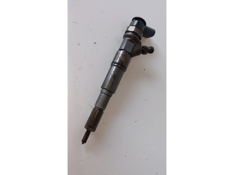 Recambio de inyector para bmw serie 5 berlina (e60) 256d2 referencia OEM IAM 0445110212  