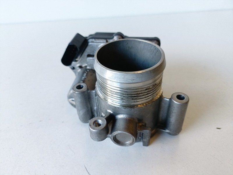 Recambio de caja mariposa para audi a4 berlina (8k2) cjcd referencia OEM IAM 03L128063T  