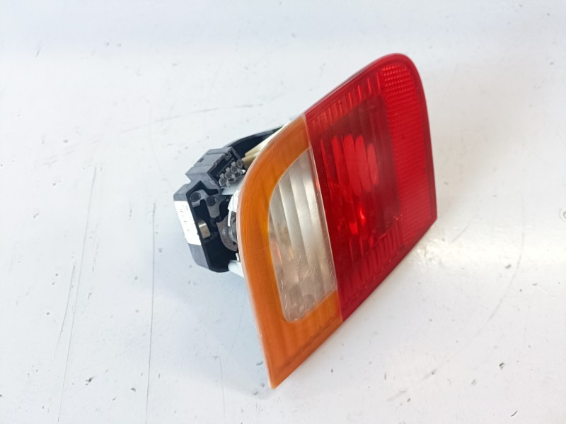 Recambio de piloto trasero izquierdo para bmw serie 3 berlina (e46) 256s5 referencia OEM IAM 6907945  