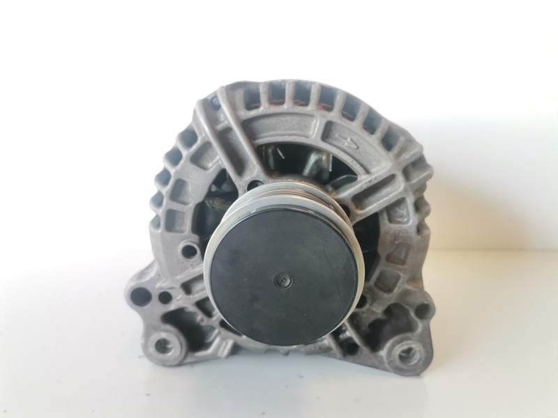 Recambio de alternador para volkswagen golf v (1k1)(10.2003) bgu referencia OEM IAM 06F903023F/0124525091  