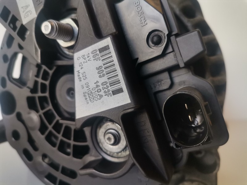 Recambio de alternador para volkswagen golf v (1k1)(10.2003) bgu referencia OEM IAM 06F903023F/0124525091  