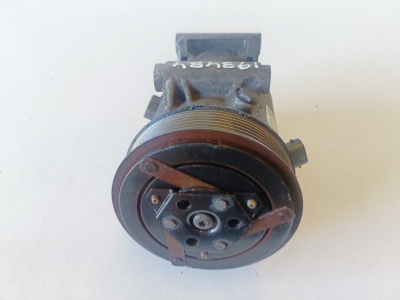 Recambio de compresor aire acondicionado para renault megane ii berlina 5p f9q804 referencia OEM IAM 8200457418  