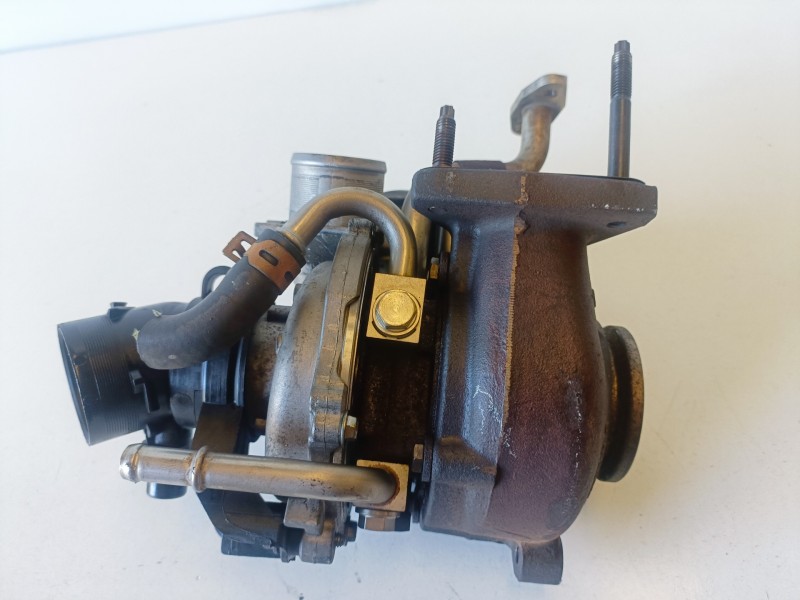 Recambio de turbocompresor para renault megane ii berlina 5p f9q804 referencia OEM IAM H82003985  