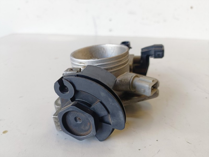 Recambio de caja mariposa para peugeot 206 nfz referencia OEM IAM   