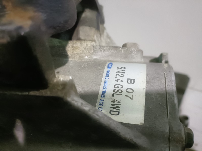 Recambio de caja cambios para hyundai santa fe (sm) g4js referencia OEM IAM Y021007992  