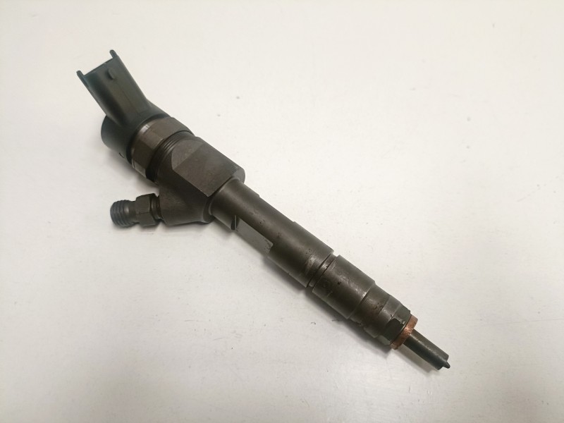 Recambio de inyector para renault megane ii berlina 5p f9q804 referencia OEM IAM 0445110230  