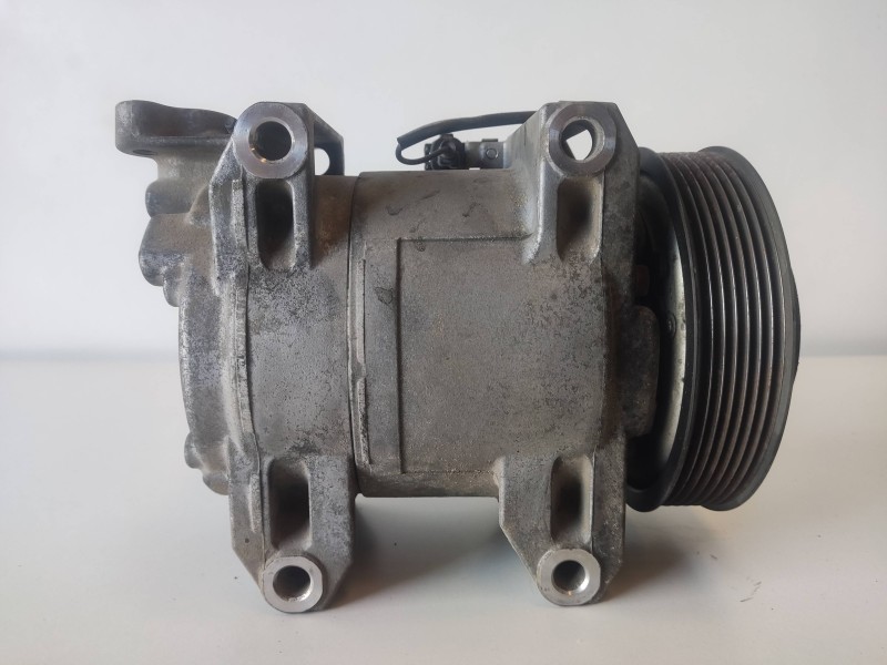 Recambio de compresor aire acondicionado para nissan pathfinder (r51) yd25ddti referencia OEM IAM 5062119411DKS  