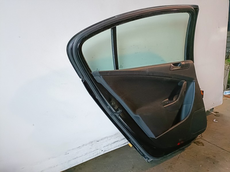 Recambio de puerta trasera izquierda para volkswagen passat berlina (3c2) bkp referencia OEM IAM   
