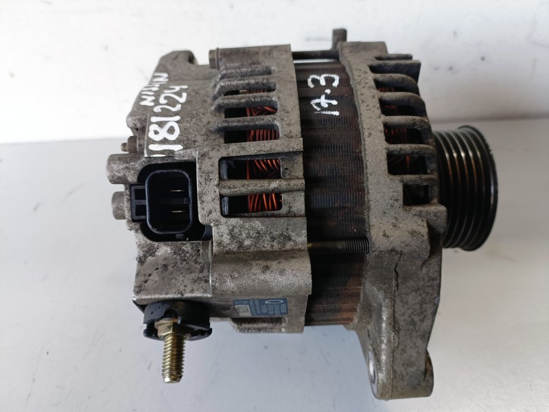 Recambio de alternador para nissan primera berlina (p12) qg16 referencia OEM IAM 23100AU000  