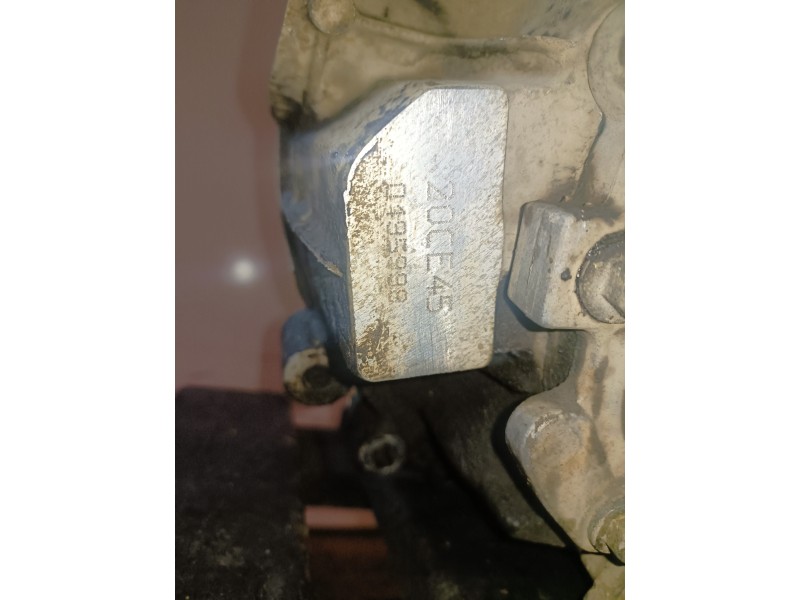 Recambio de caja cambios para peugeot 206 kfx referencia OEM IAM 20CE45  
