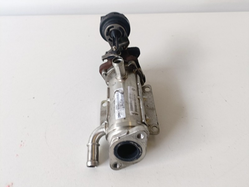 Recambio de enfriador egr para renault trafic ii furgón m9r780 referencia OEM IAM 8200968414  