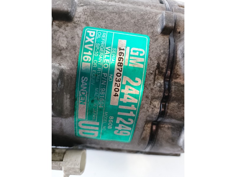 Recambio de compresor aire acondicionado para opel vectra c berlina y22dtr referencia OEM IAM 24411249  