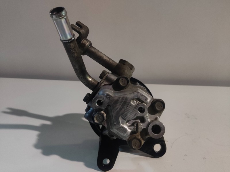 Recambio de bomba direccion para nissan pathfinder (r51) yd25ddti referencia OEM IAM   
