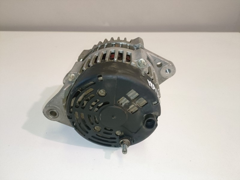 Recambio de alternador para daewoo kalos b12s1 referencia OEM IAM F869242  