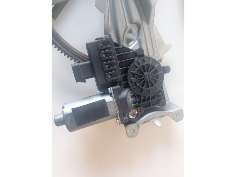 Recambio de elevalunas delantero izquierdo para opel astra h gtc z17dtr referencia OEM IAM 3101478LH  