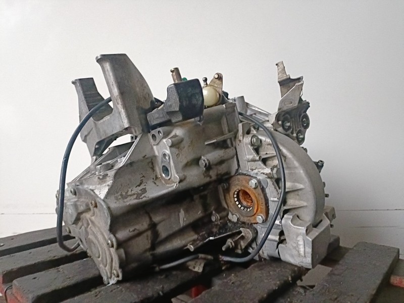 Recambio de caja cambios para peugeot 407 sw 3fy referencia OEM IAM 20MB06  
