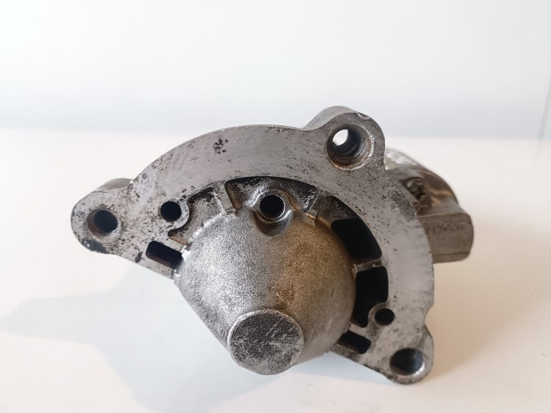 Recambio de motor arranque para peugeot 407 sw 3fy referencia OEM IAM M00T82081  