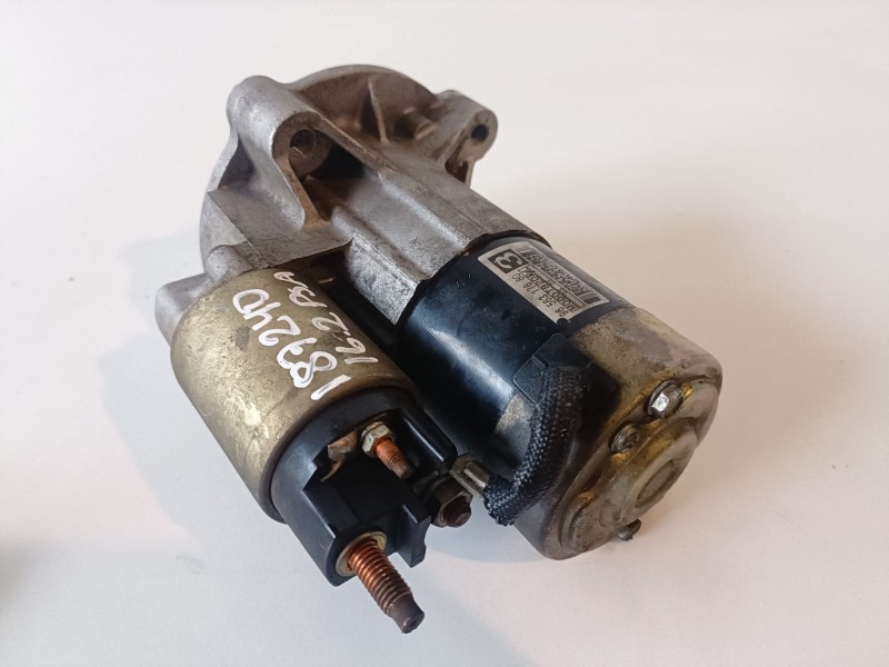 Recambio de motor arranque para peugeot 407 sw 3fy referencia OEM IAM M00T82081  