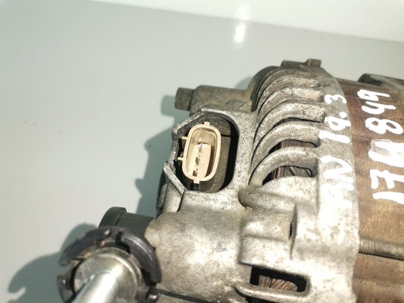 Recambio de alternador para renault maxity td25 referencia OEM IAM 23100EB31A/A3TG2681AE  