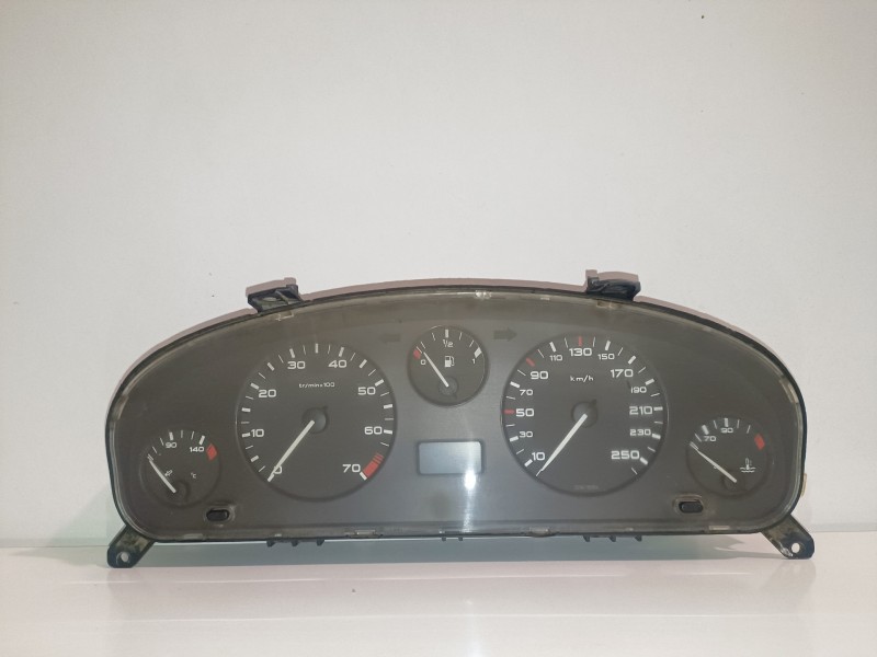 Recambio de cuadro instrumentos para peugeot 406 berlina (s1/s2) xfz referencia OEM IAM 9630372680  