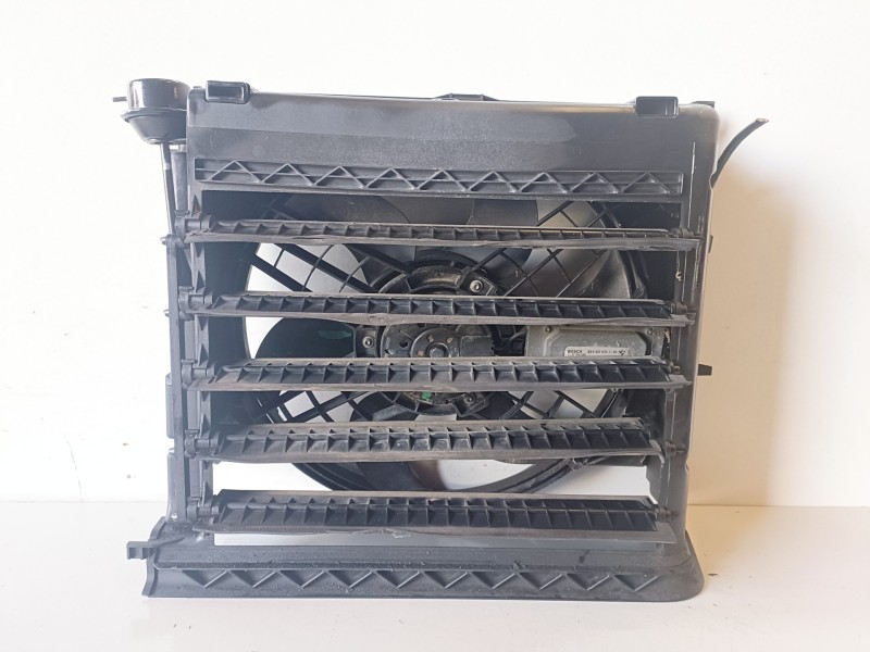 Recambio de electroventilador para bmw serie 3 berlina (e46) 256s5 referencia OEM IAM 1137328080/69226701  