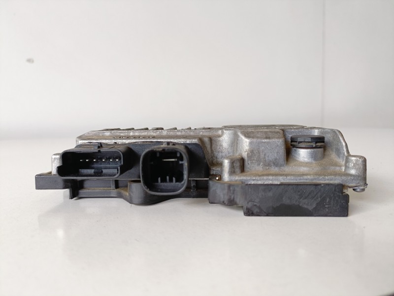 Recambio de centralita start / stop para citroen c4 cactus hnz referencia OEM IAM 9819596180  