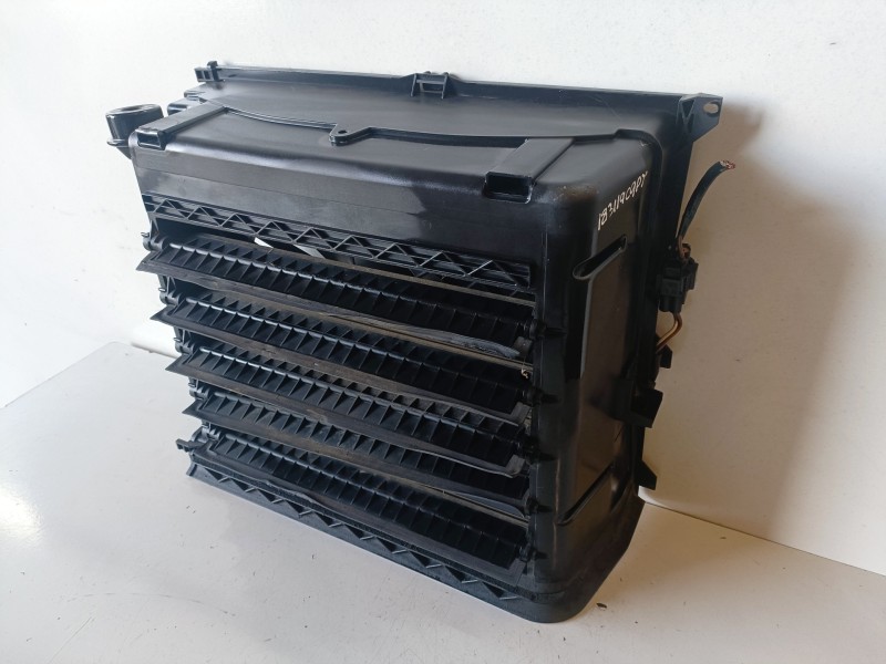 Recambio de electroventilador para bmw serie 3 berlina (e46) 256s5 referencia OEM IAM 1137328080/69226701  